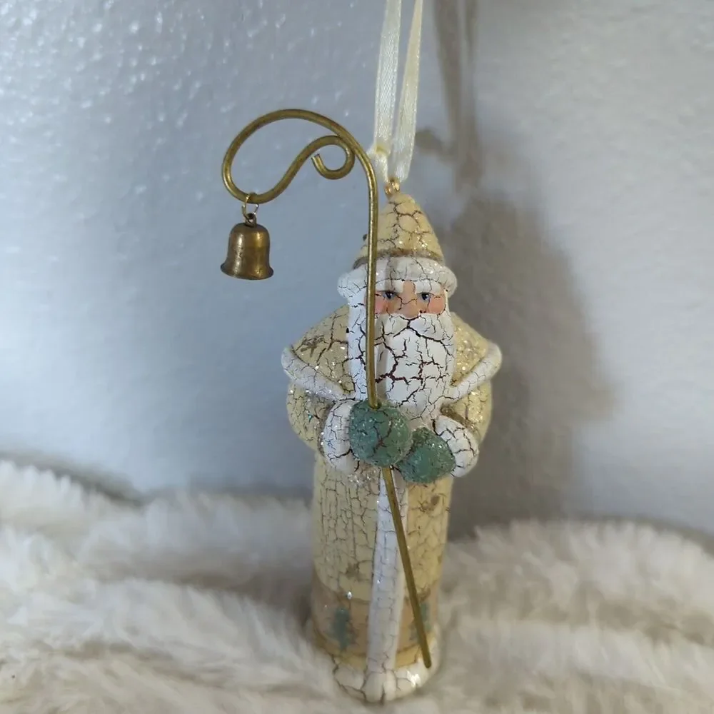 Vtg HALLMARK Keepsake 2002 YULETIDE SANTA Memories‎ Of Christmas Ornament 4.5 